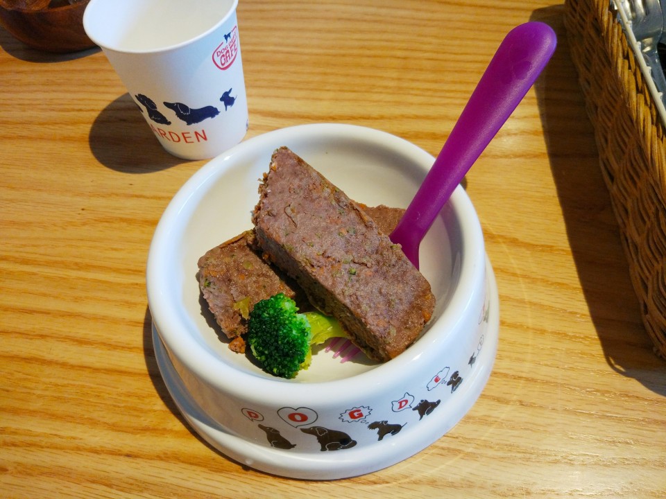 DOG DEPT CAFE（ドッグデプト カフェ）お台場東京ビーチ店