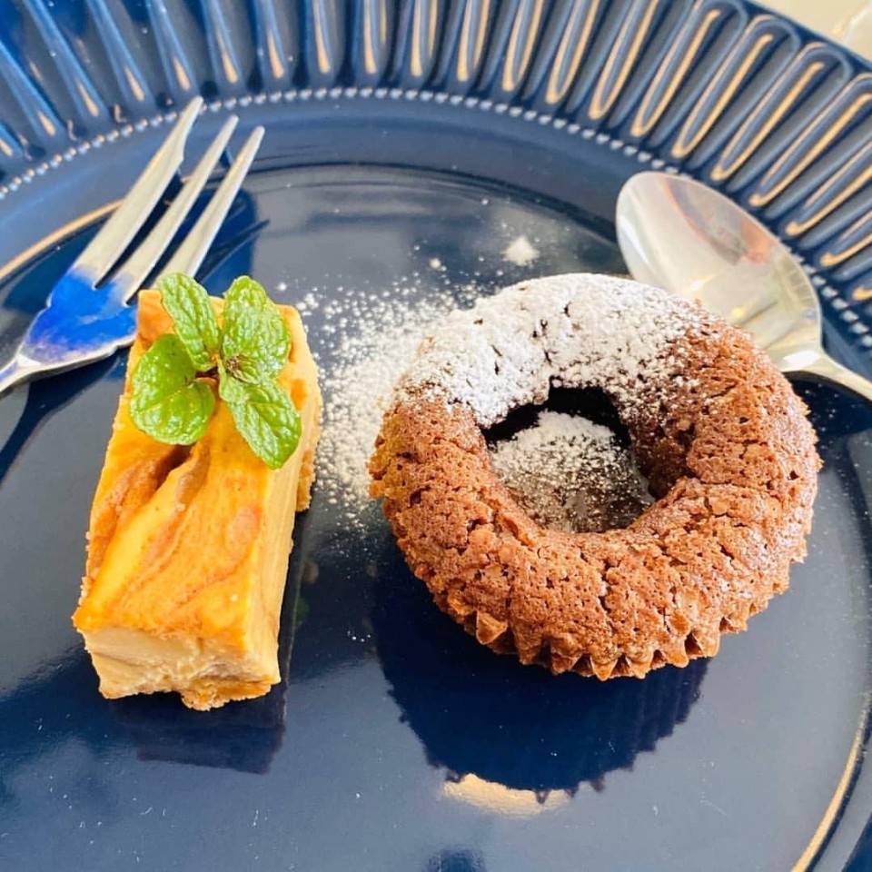 Local Dining Totoya （ローカルダイニングトトヤ）