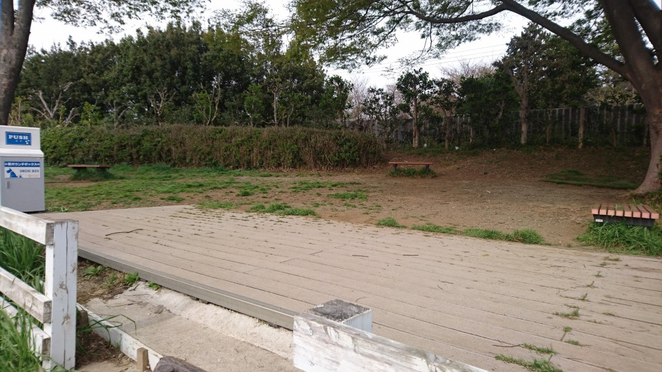 東名高速道路 海老名SA下り線 ドッグラン